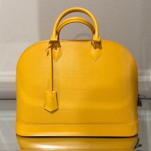 Authentic Alma (Large Size) Louis Vuitton Handbag